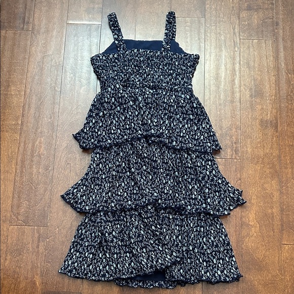 Nordstrom Kid’s Smocked Tiered Dress in Blue and White, Size Large 10/12 - Picture 9 of 9